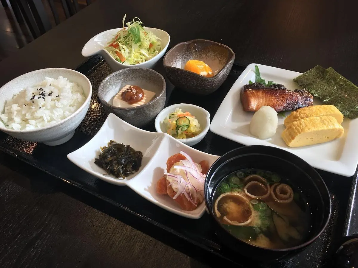 The United Hotel Osaka Umeda 2*,  Japan